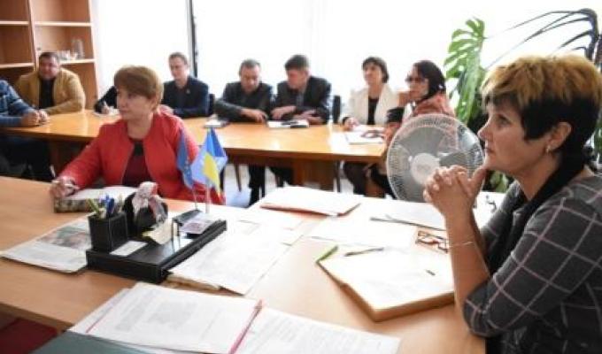 Нарада у першого заступника голови райдержадміністрації Олени Цовми з керівниками структурних підрозділів соціально-гуманітарного блоку 