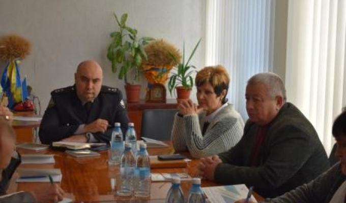 «Поліція, влада, громада» - засідання «Круглого столу» в Марківській райдержадміністрації