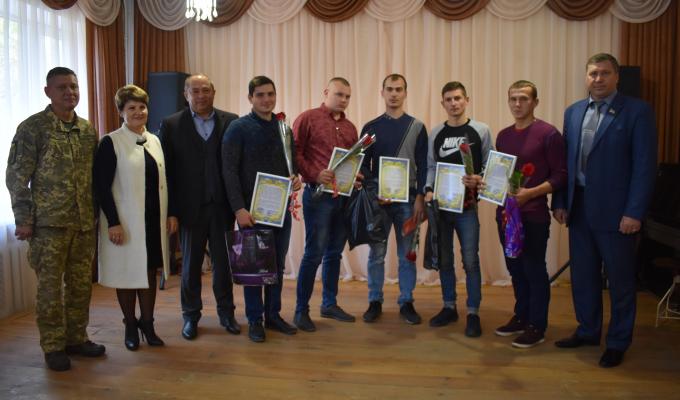 Урочисті проводи до лав Збройних сил України на Марківщині