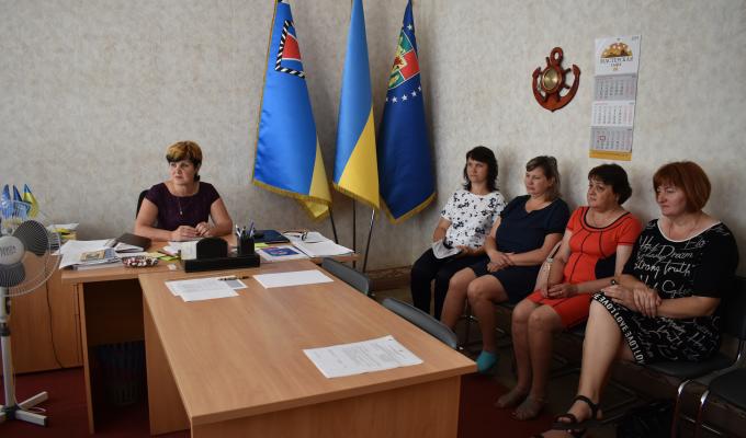 В Марківській райдержадміністрації відбулось засідання комісії з питань захисту прав дітей