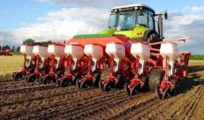 На Марківщині триває сівба озимих зернових культур