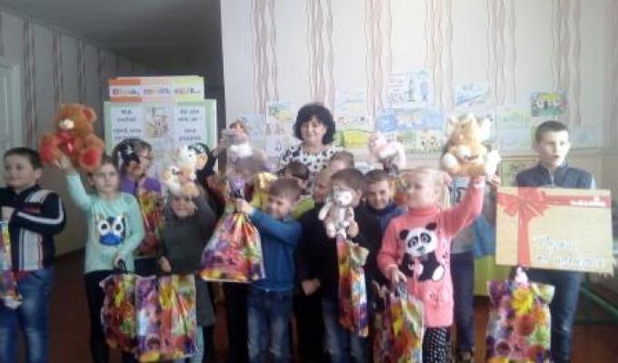 Марківське об’єднане управління Пенсійного фонду України в Луганській області  привітало переможців конкурсу малюнків