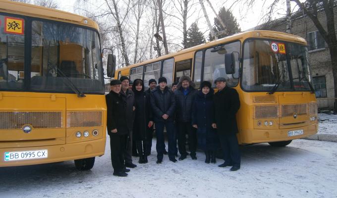 Новорічний подарунок відділу освіти