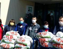 Мешканці Марківщини отримали продовольчі набори від Національної мережі продуктових магазинів АТБ