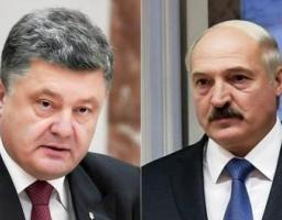 Петро Порошенко привітав Олександра Лукашенка з нагоди Дня незалежності Білорусі