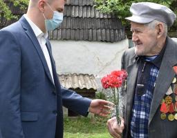 На Марківщині у переддень Дня Перемоги привітали ветеранів