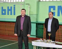 Волейбольні перипетії дівчаток в переддень жіночого свята