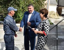 Керівництво району привітали рятівників з професійним святом