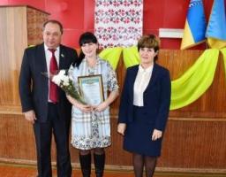 В райдержадміністрації відзначили військовослужбовців, працівників та депутатів органів місцевого самоврядування і фахівців служби статистики