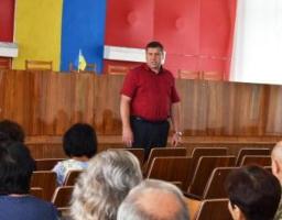 Громадські обговорення у Марківській райдержадміністрації з питань децентралізації