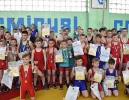 На Марківщині відбувся традиційний відкритий обласний турнір з греко-римської боротьби пам’яті майстра спорту Володимира Геращенка