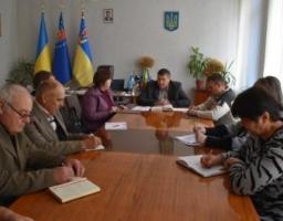Зустріч голови райдержадміністрації Ігоря Дзюби з представниками активних політичних партій району