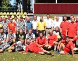 Товариський матч команд-ветеранів 35+ Марківка-Біловодськ з нагоди Дня Прапора