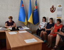 В Марківській райдержадміністрації відбулось засідання комісії з питань захисту прав дітей