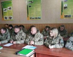 Марківським районним центром соціальних служб для сім’ї, дітей та молоді проведено тематичні лекції для військовослужбовців