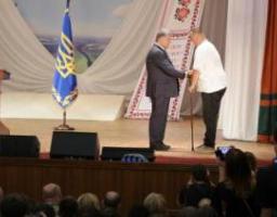 Петро Порошенко: Що може бути найбільш яскравим символом мирного життя, ніж театр?