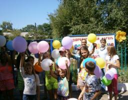 «Лісова Галявина» чекає всіх бажаючих дітлахів.