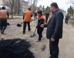Ремонт доріг в районі на контролі місцевої влади