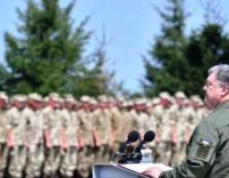 Грошове утримання військовослужбовців буде збільшено – Глава держави