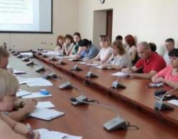 В облдержадміністрації проведено семінар з підготовки звітів про виконання регіональних цільових програм